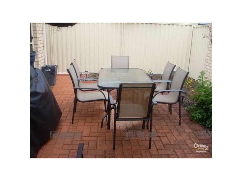 75 Montoro Drive, Port Kennedy WA 6172