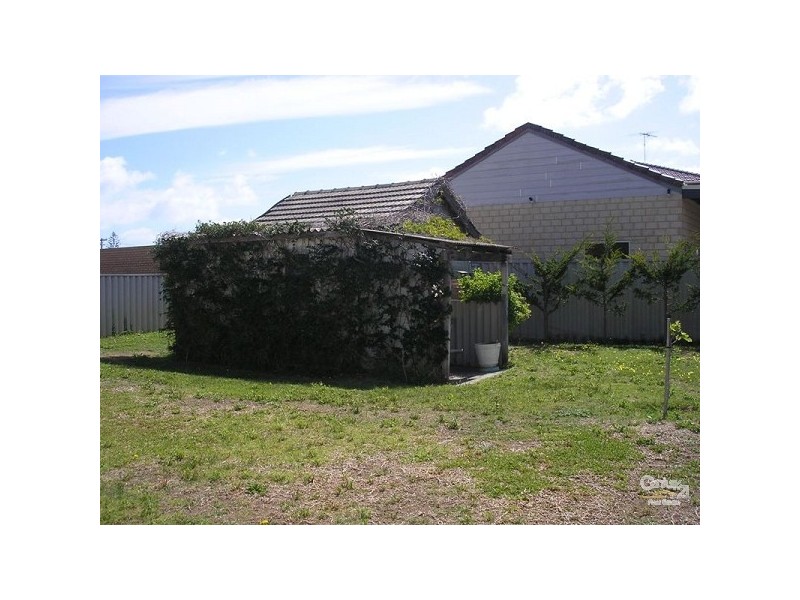 308 Safety Bay Road, Safety Bay WA 6169