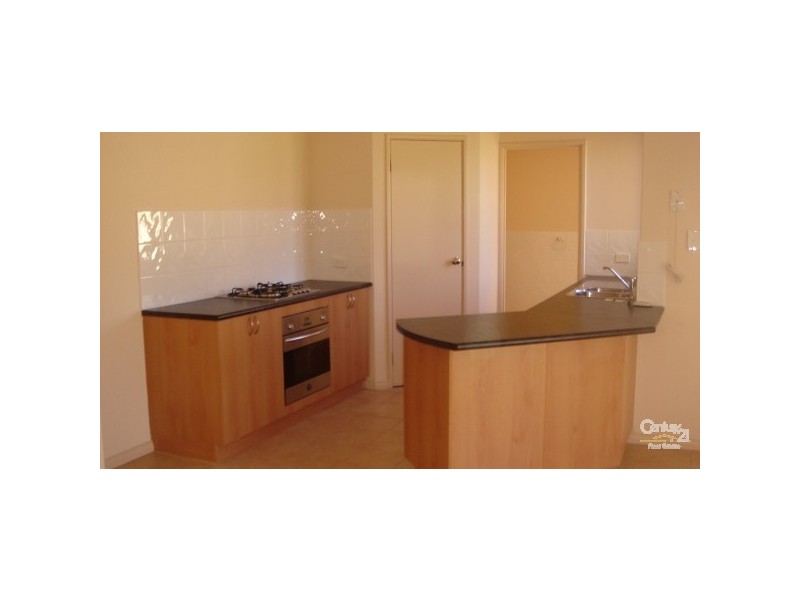 77 Montoro Drive, Port Kennedy WA 6172