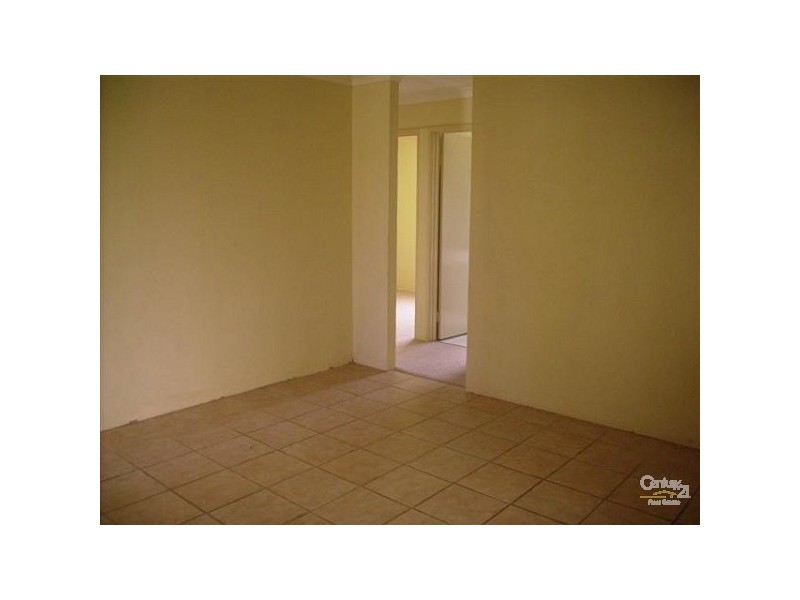 8 Fox Place, Cooloongup WA 6168