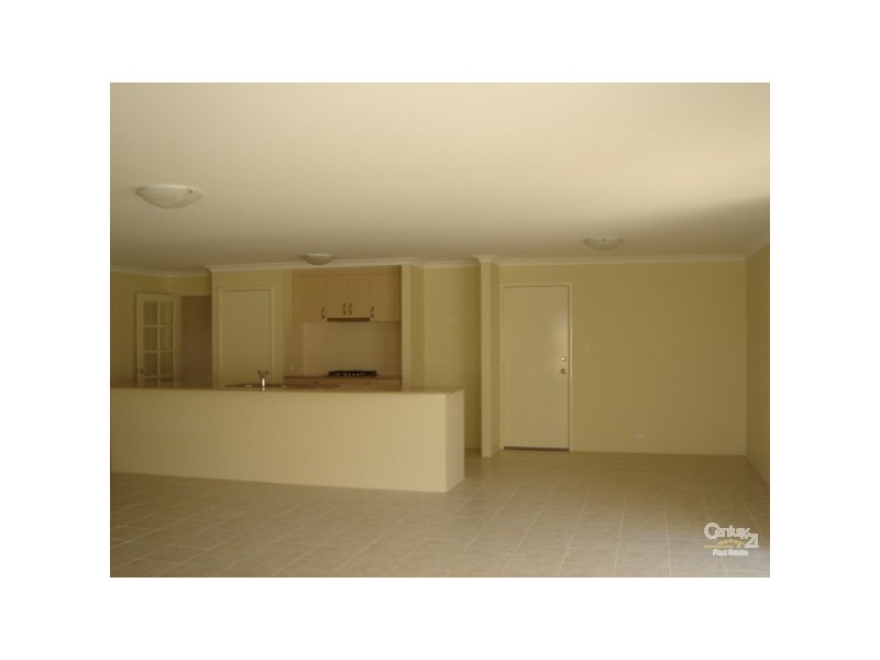 9 Cronulla Road, Secret Harbour WA 6173