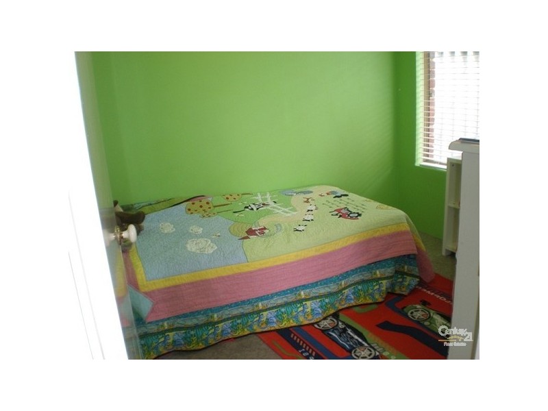 24 Lindeman Court, Waikiki WA 6169