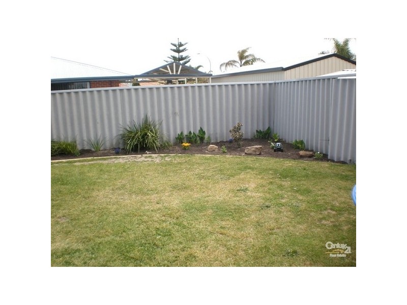 24 Lindeman Court, Waikiki WA 6169