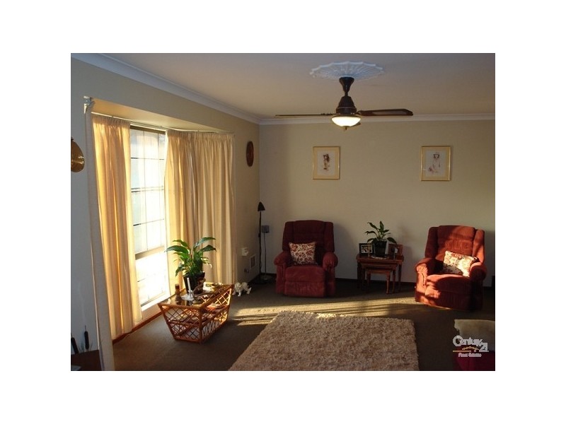 50 Kenton Street, Rockingham WA 6168