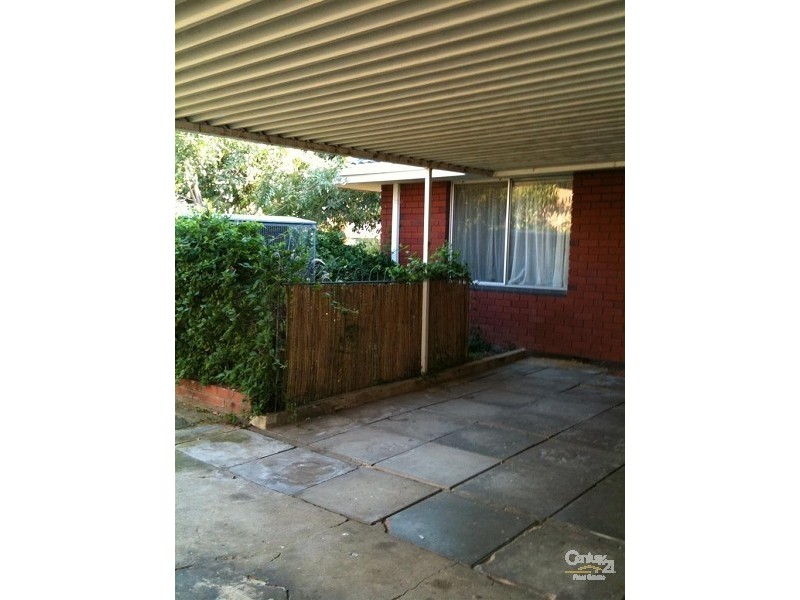 43 Brixham Way, Warnbro WA 6169