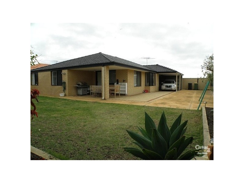 28 Boyle Avenue, Rockingham WA 6168