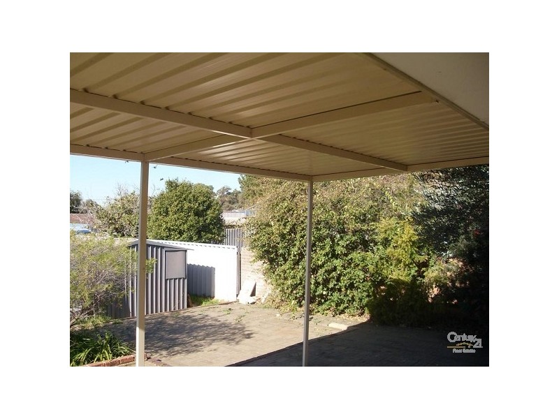 25 McKean Way, Parmelia WA 6167