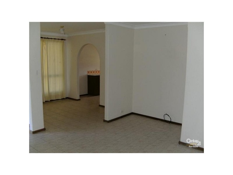 9 Waterton Way, Cooloongup WA 6168