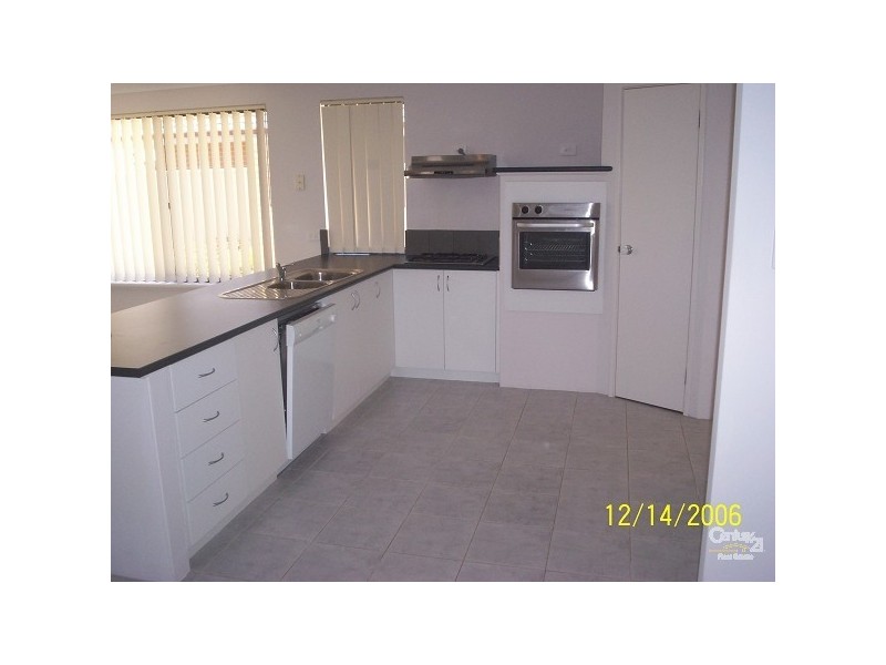 20 Harrington Waters Drive, Waikiki WA 6169