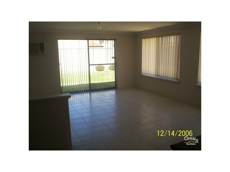 20 Harrington Waters Drive, Waikiki WA 6169