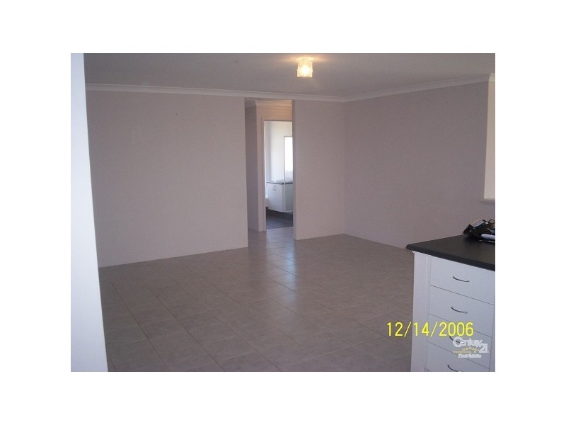 20 Harrington Waters Drive, Waikiki WA 6169