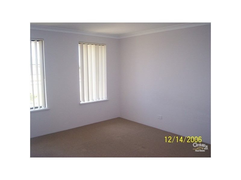 20 Harrington Waters Drive, Waikiki WA 6169