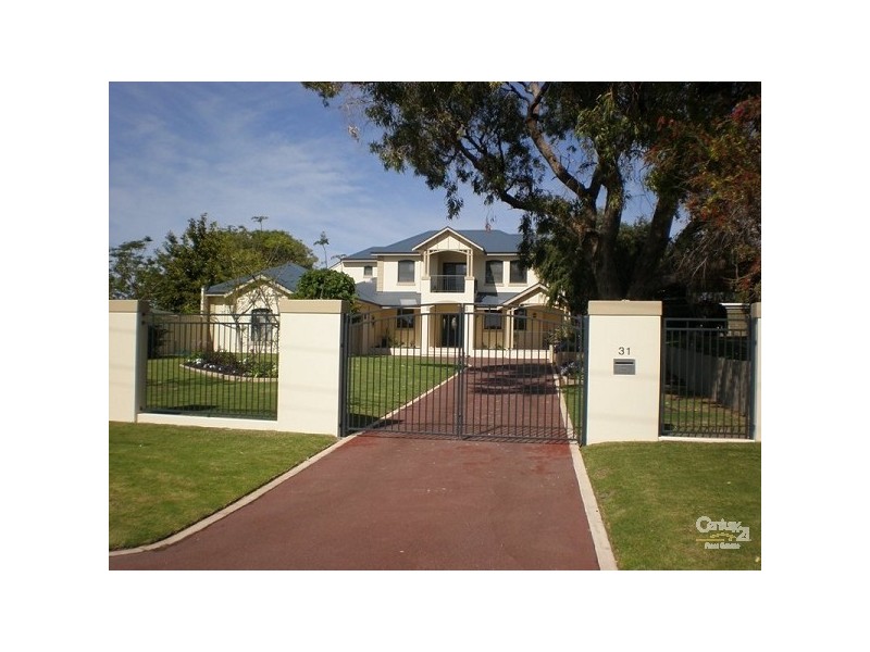 31 Fourth Avenue, Shoalwater WA 6169