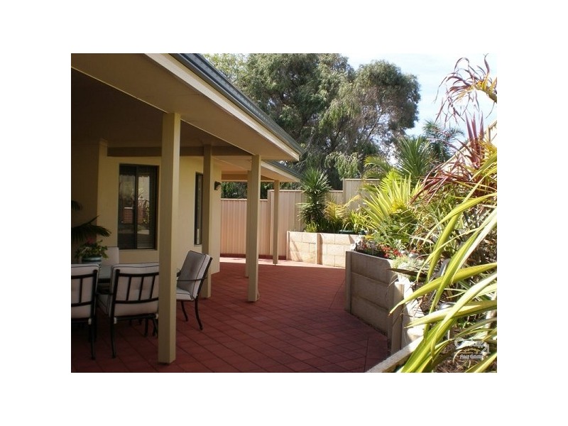31 Fourth Avenue, Shoalwater WA 6169