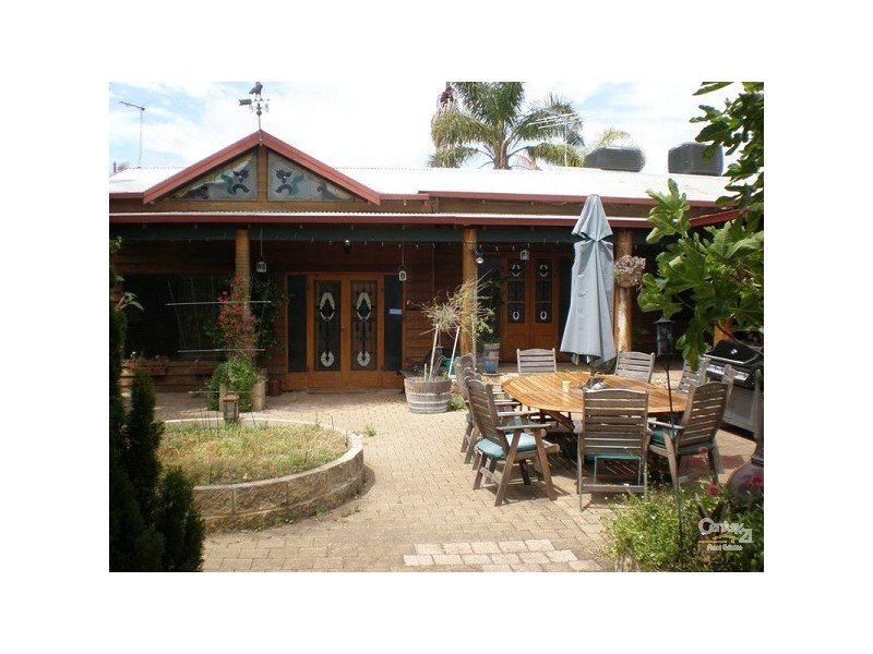 17 Ninda Road, Shoalwater WA 6169