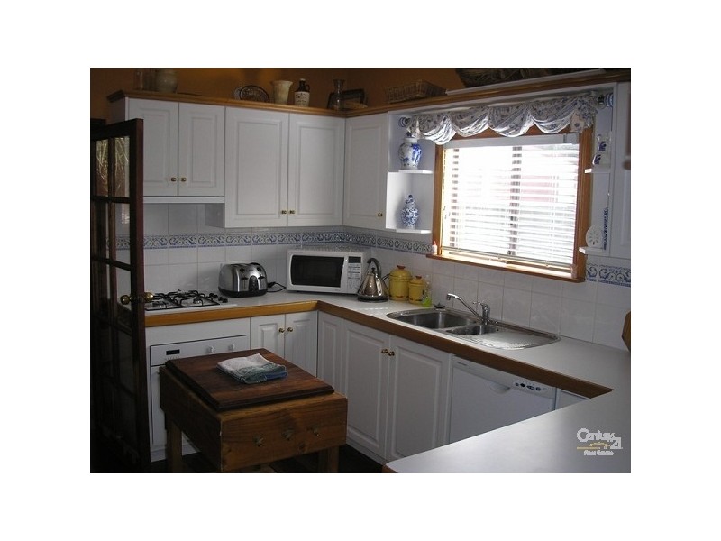 17 Ninda Road, Shoalwater WA 6169