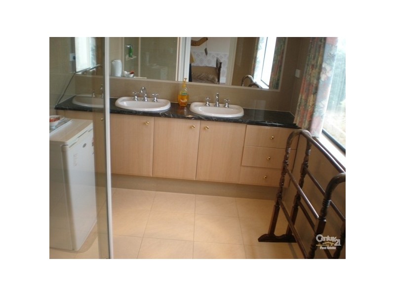 110 Penguin Road, Safety Bay WA 6169