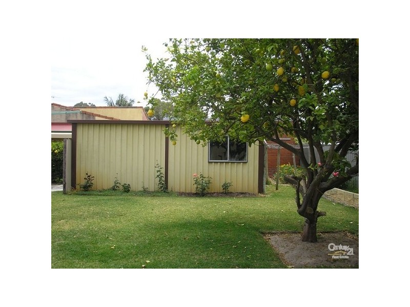 10 Andromeda Street, Rockingham WA 6168