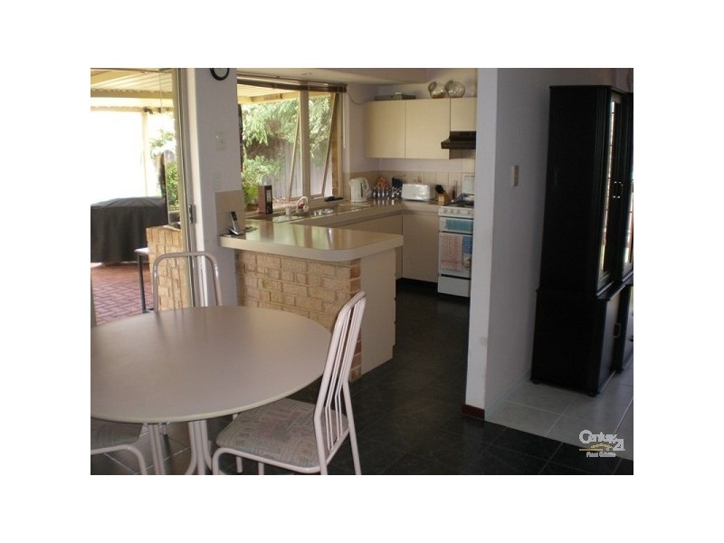 1 Burnside Way, Waikiki WA 6169