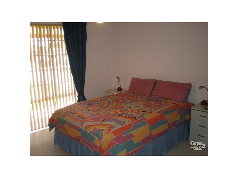 1 Burnside Way, Waikiki WA 6169