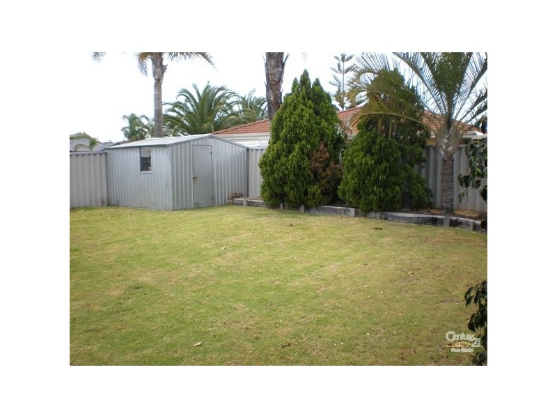 1 Burnside Way, Waikiki WA 6169