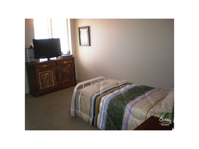 4 Dunkirk Court, Port Kennedy WA 6172