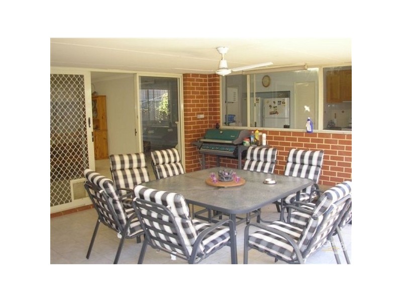 4 Dunkirk Court, Port Kennedy WA 6172