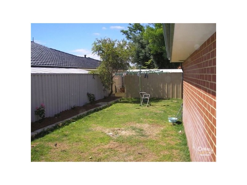 4 Dunkirk Court, Port Kennedy WA 6172