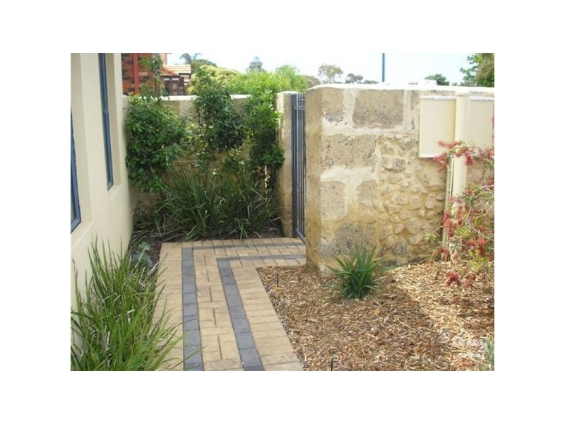 1/28 Harrison Street, Rockingham WA 6168