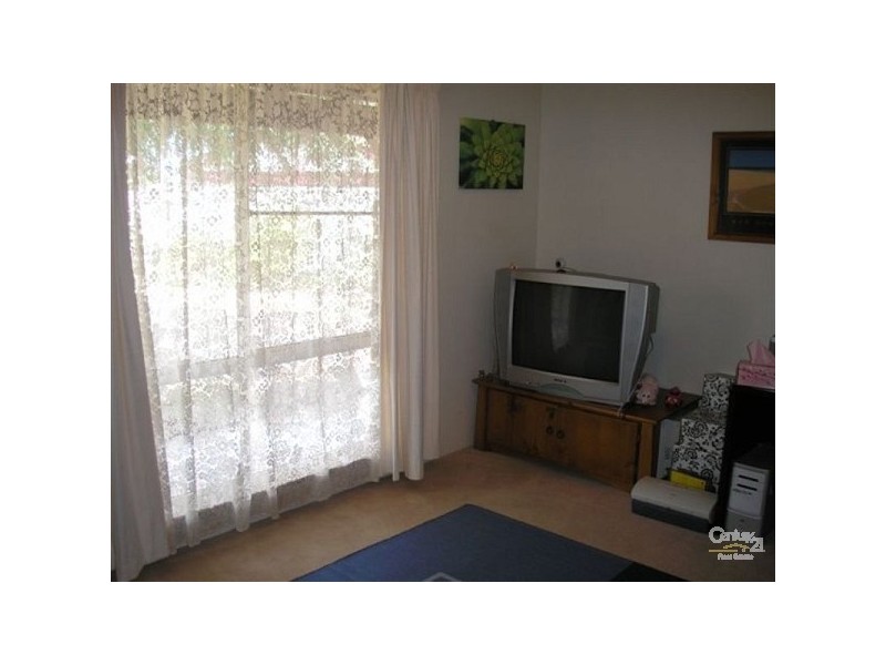 19 Karrawa Gardens, Port Kennedy WA 6172