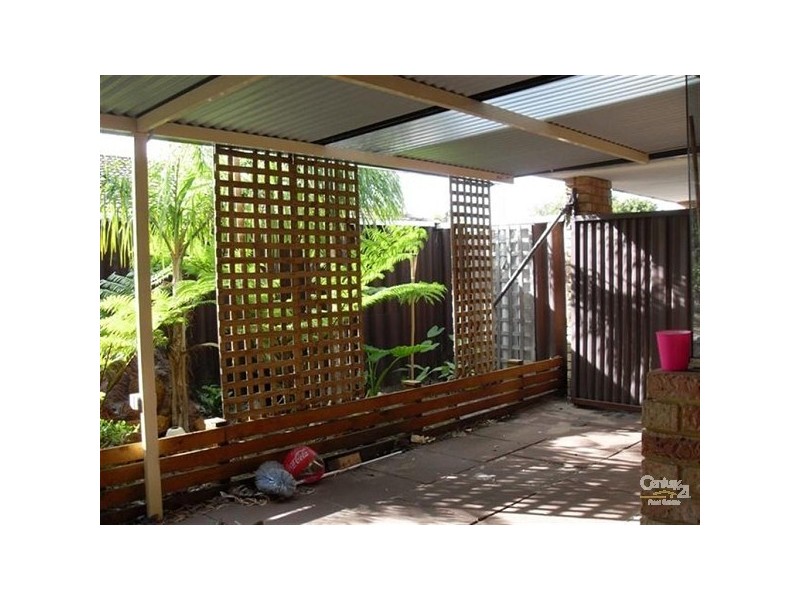 15 Karrawa Gardens, Port Kennedy WA 6172
