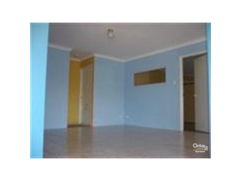 4 Dundee Close, Warnbro WA 6169