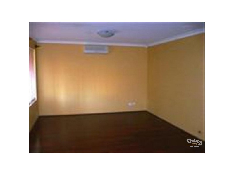 4 Dundee Close, Warnbro WA 6169