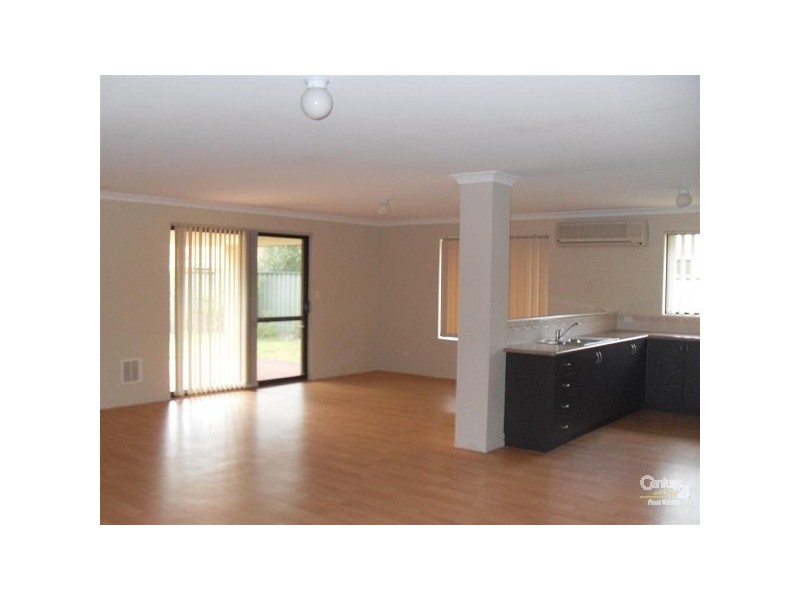 10 Corfu Pass, Port Kennedy WA 6172