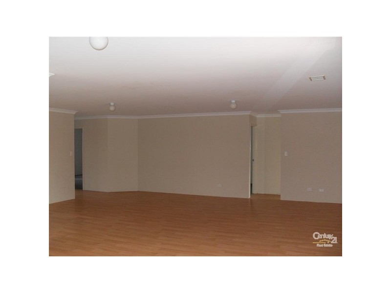 10 Corfu Pass, Port Kennedy WA 6172