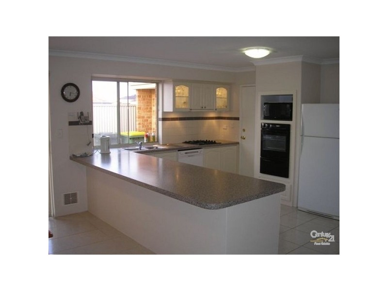 14 Mosedale Loop, Waikiki WA 6169