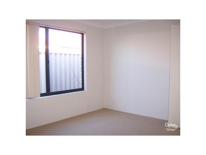 23 Toledo Circuit, Port Kennedy WA 6172