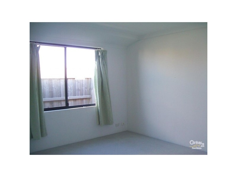 23 Boyle Avenue, Rockingham WA 6168