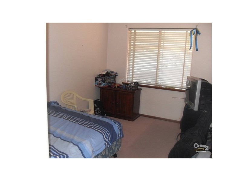 1/101A Safety Bay Road, Shoalwater WA 6169