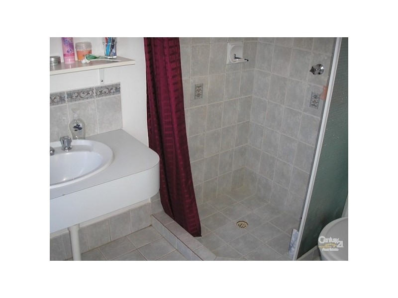 68 Gnangarra Drive, Waikiki WA 6169