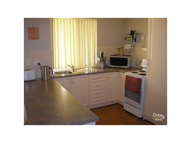 68 Gnangarra Drive, Waikiki WA 6169