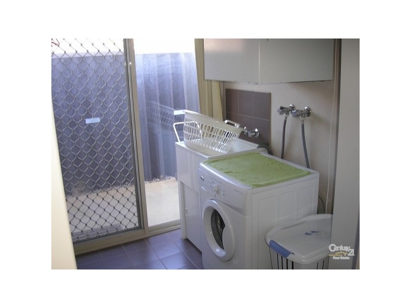 68 Gnangarra Drive, Waikiki WA 6169