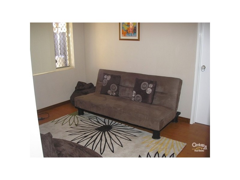 68 Gnangarra Drive, Waikiki WA 6169