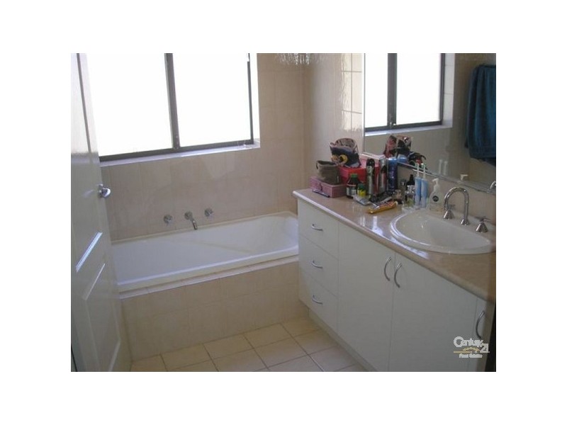 8/52-54 Lewington Street, Rockingham WA 6168