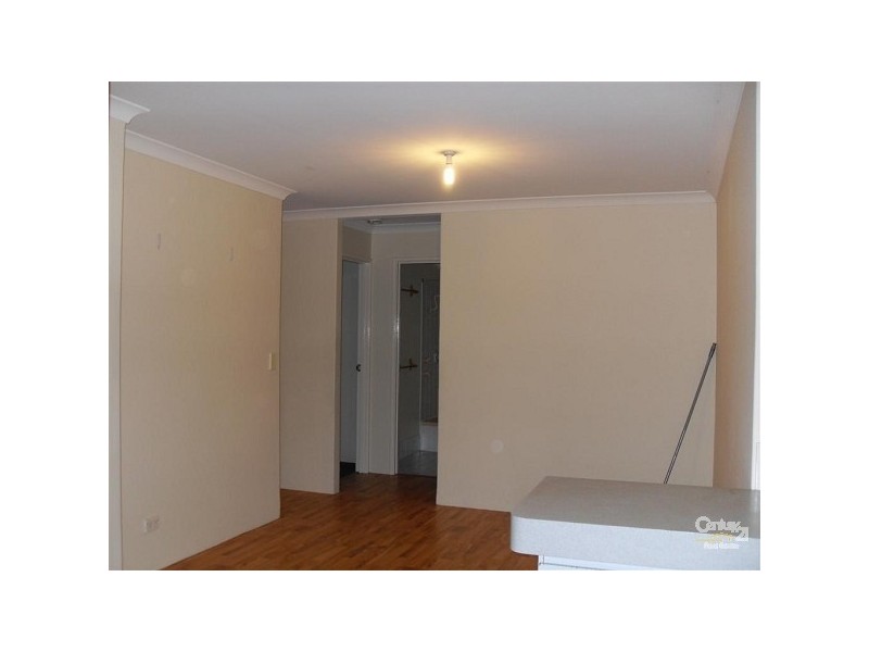 10 Stipling Gardens, Leda WA 6170
