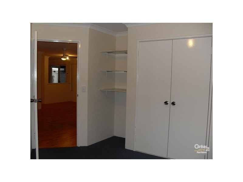10 Stipling Gardens, Leda WA 6170