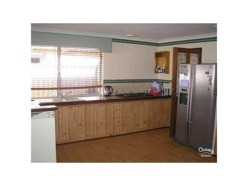 6 Lindus Mews, Warnbro WA 6169
