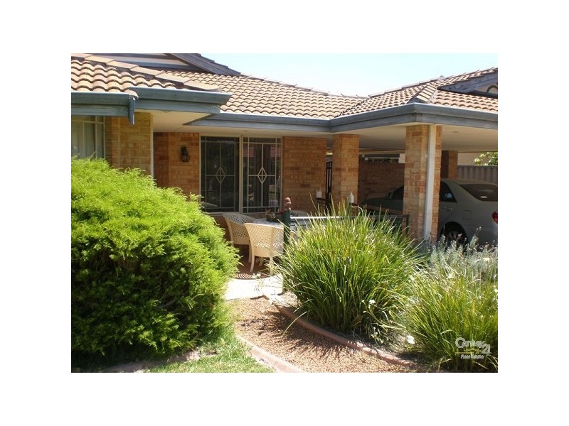 6 Lindus Mews, Warnbro WA 6169