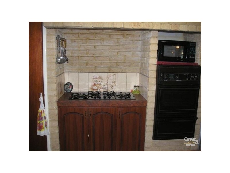 30 Malibu Road, Safety Bay WA 6169