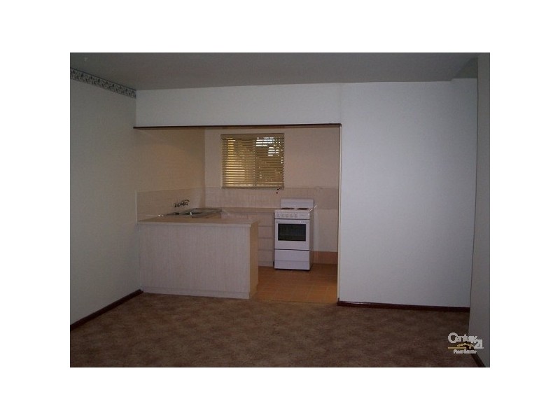 2/171 Safety Bay Road, Shoalwater WA 6169